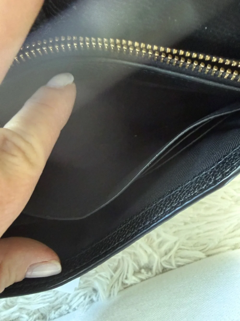 Coach Black Pebbled Leather Gold-Tone Crossbody Wallet - Picture 6 of 7
